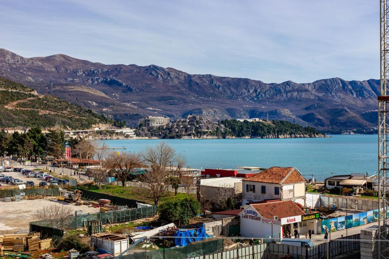 Apartments Lora In Apart-Hotel Budva Luaran gambar