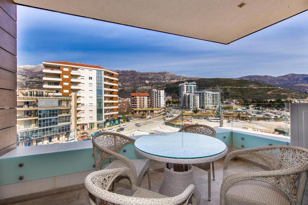 Apartments Lora In Apart-Hotel Budva Luaran gambar