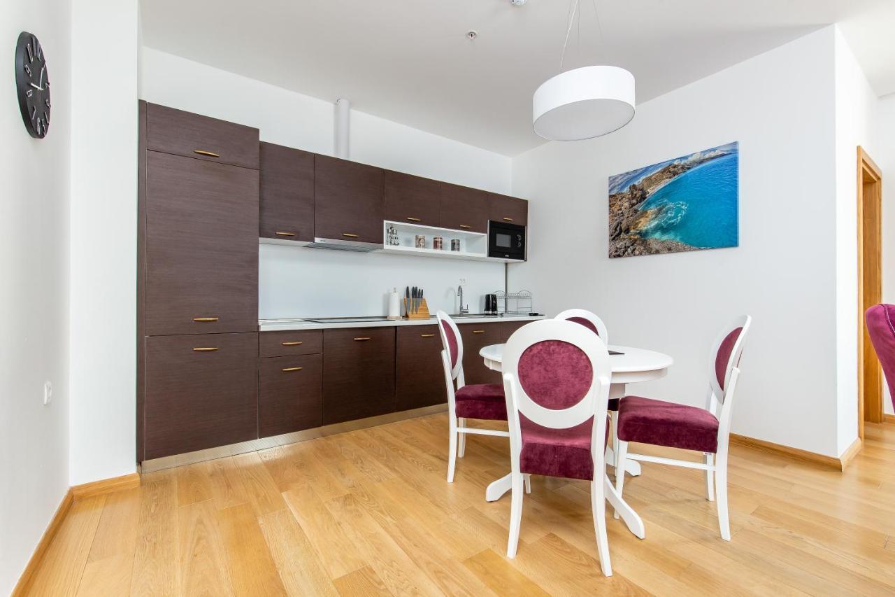 Apartments Lora In Apart-Hotel Budva Luaran gambar