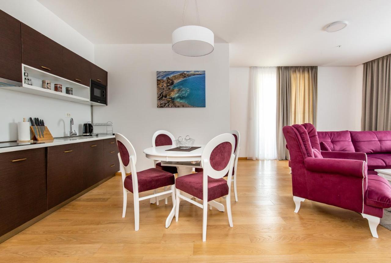 Apartments Lora In Apart-Hotel Budva Luaran gambar