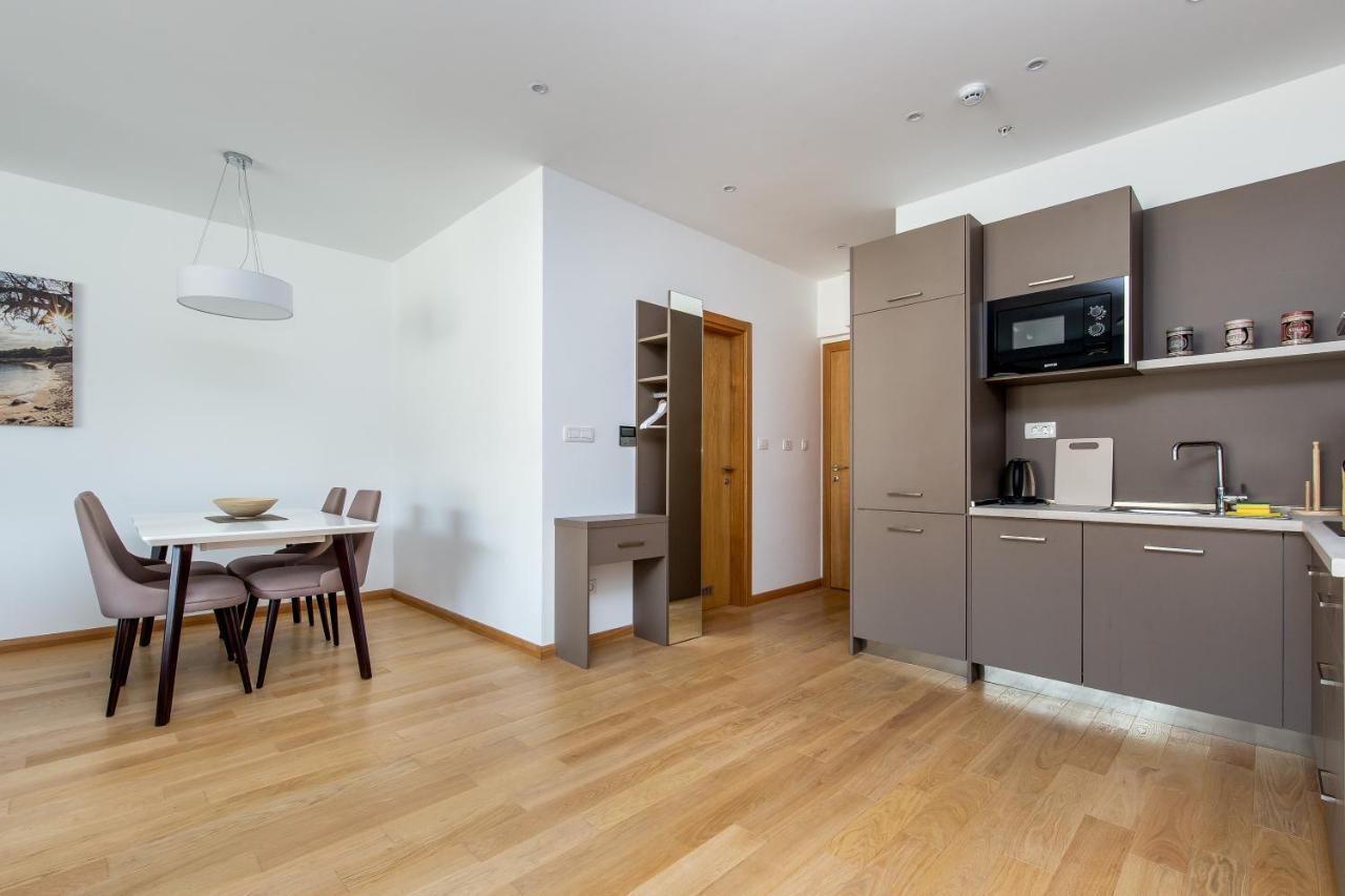 Apartments Lora In Apart-Hotel Budva Luaran gambar
