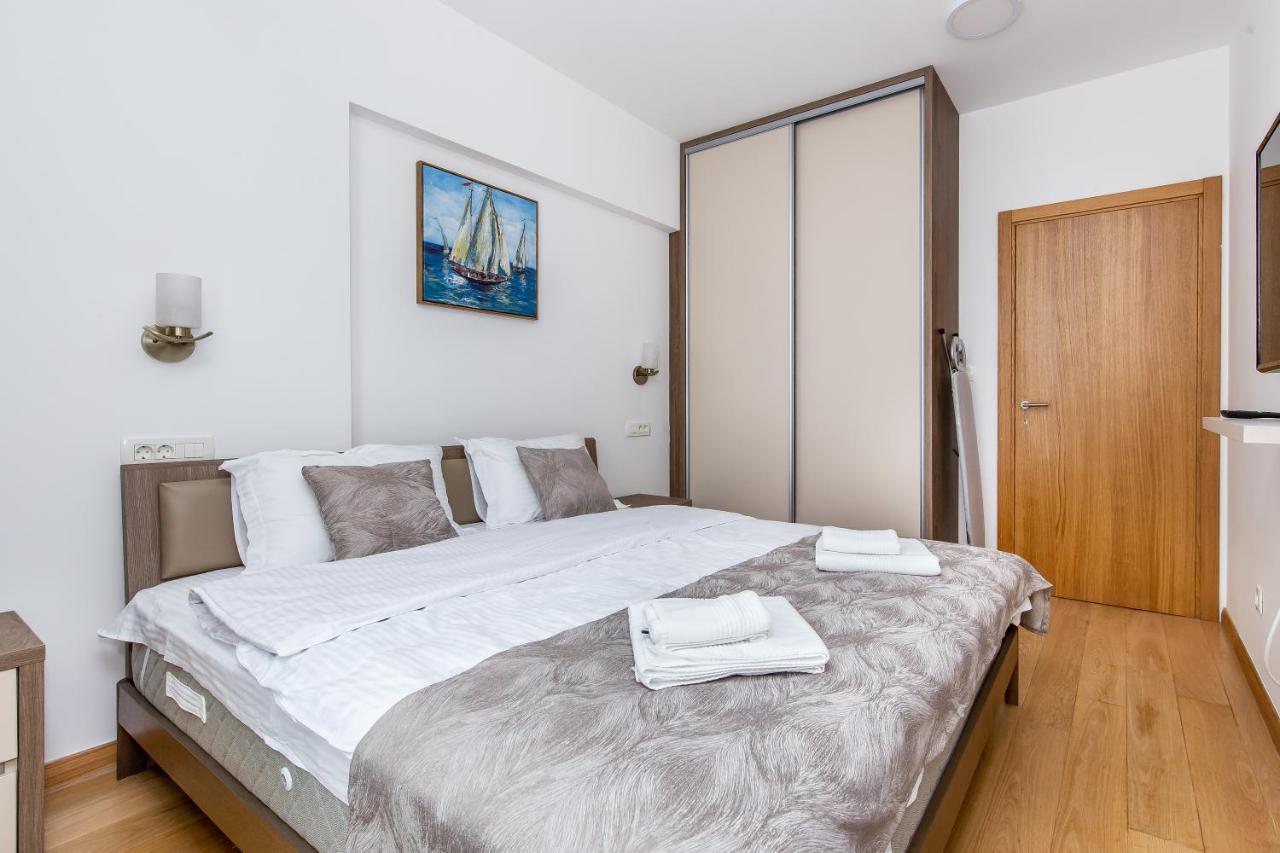 Apartments Lora In Apart-Hotel Budva Luaran gambar