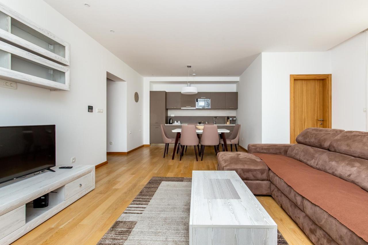 Apartments Lora In Apart-Hotel Budva Luaran gambar