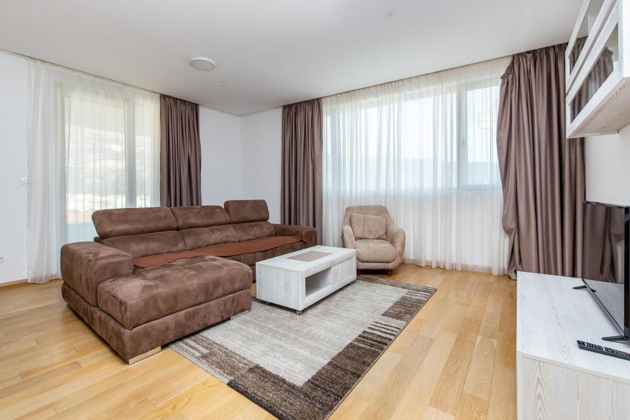 Apartments Lora In Apart-Hotel Budva Luaran gambar