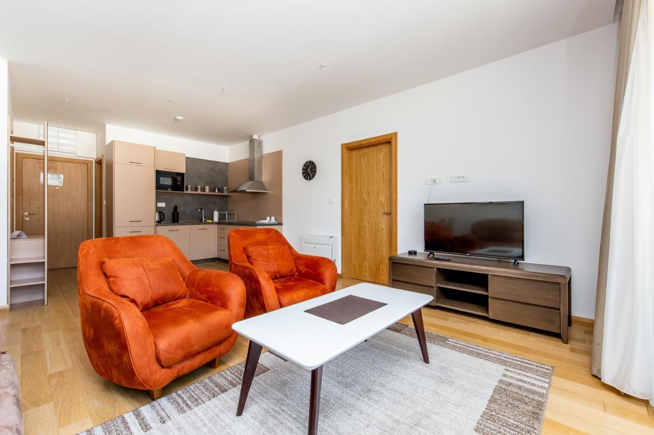 Apartments Lora In Apart-Hotel Budva Luaran gambar