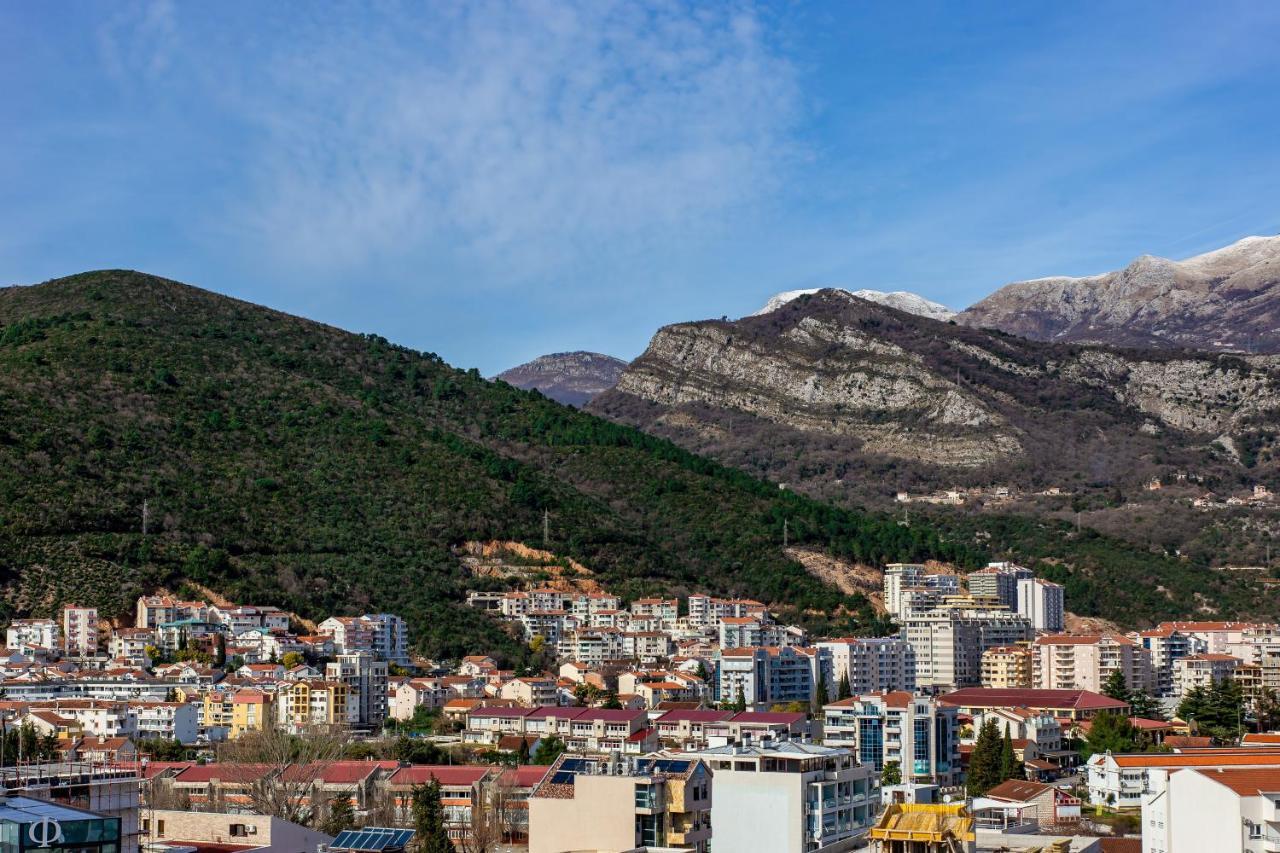Apartments Lora In Apart-Hotel Budva Luaran gambar