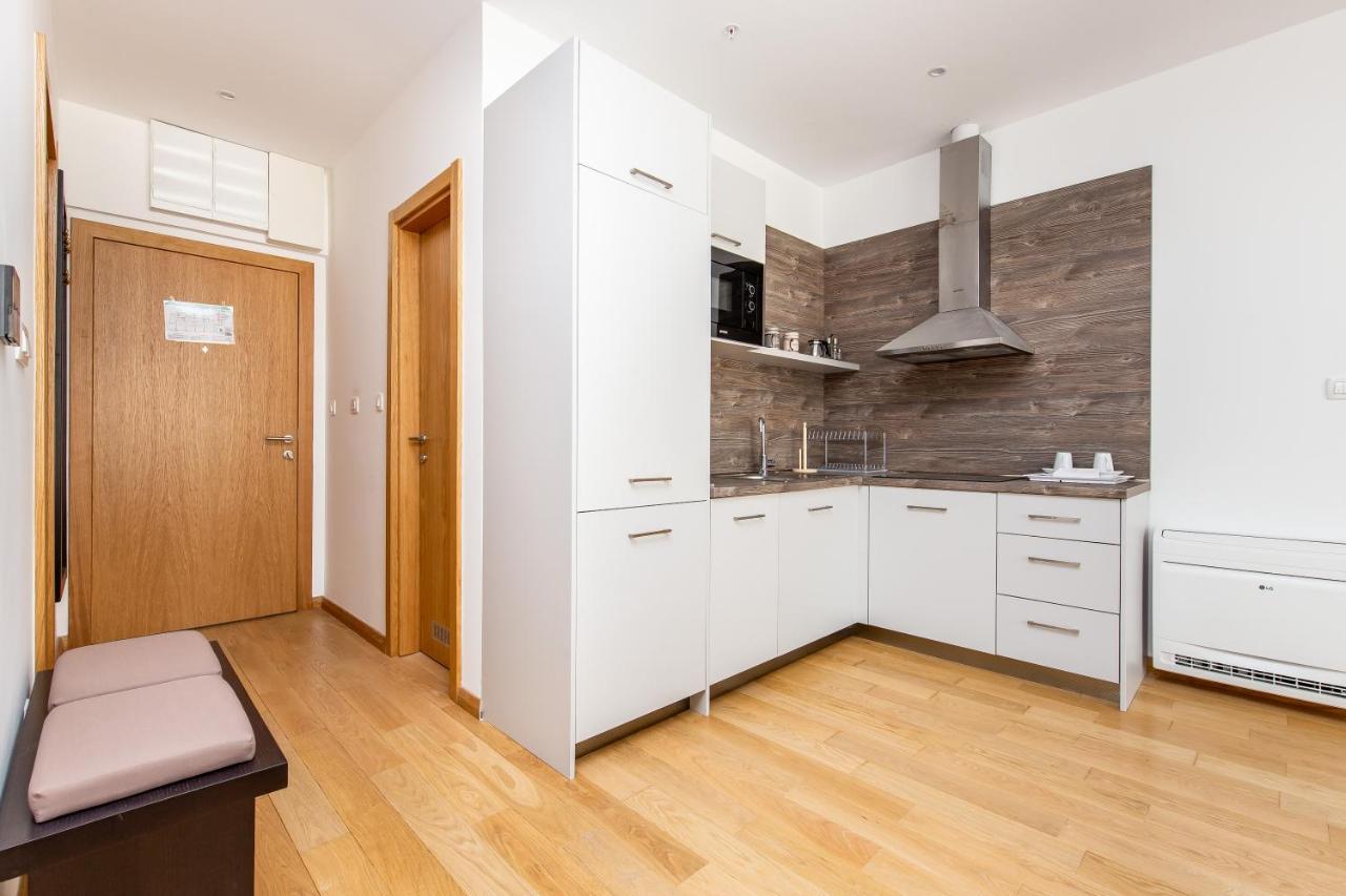 Apartments Lora In Apart-Hotel Budva Luaran gambar