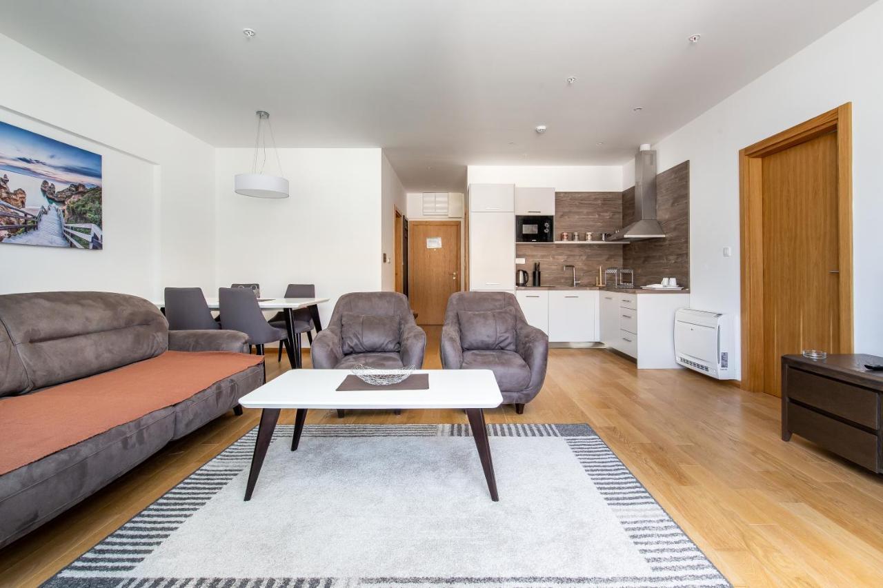 Apartments Lora In Apart-Hotel Budva Luaran gambar