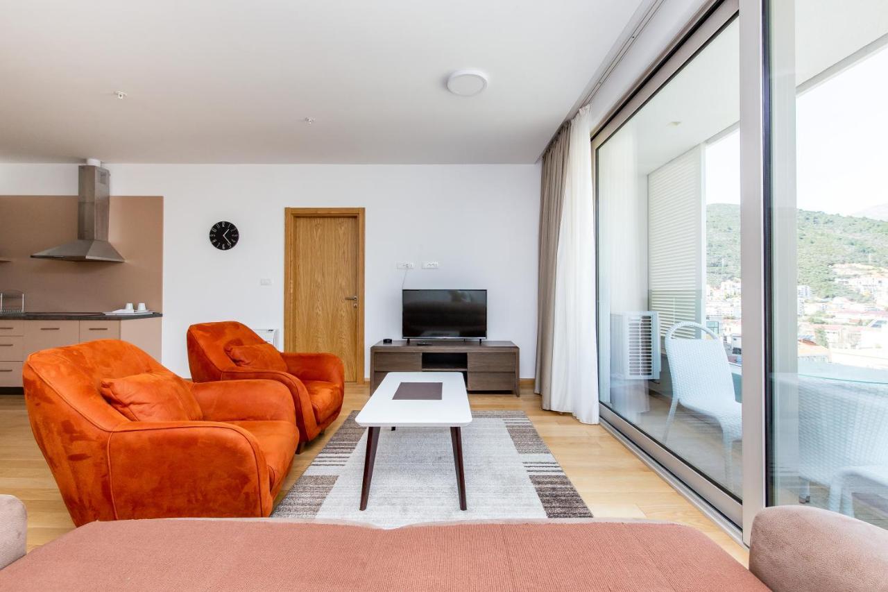 Apartments Lora In Apart-Hotel Budva Luaran gambar