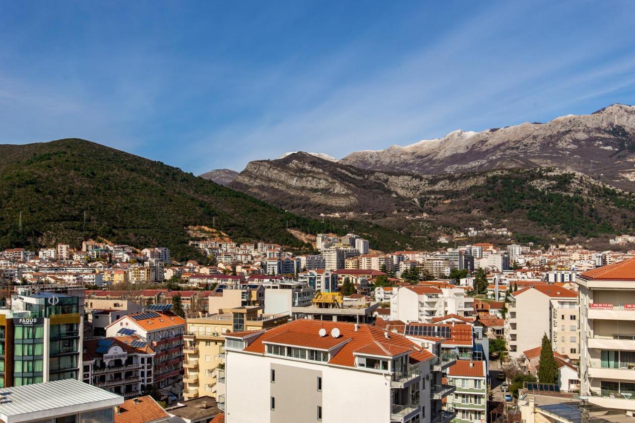 Apartments Lora In Apart-Hotel Budva Luaran gambar