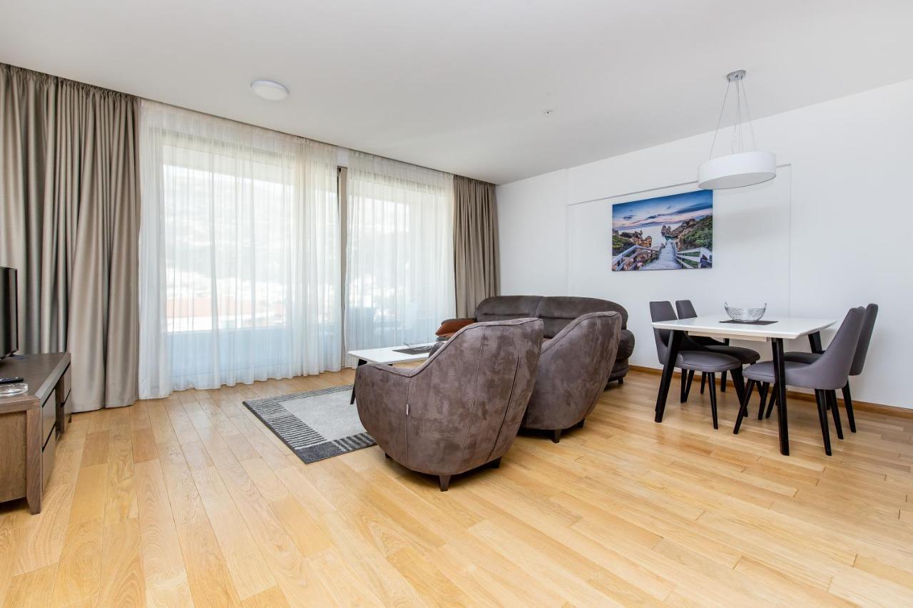 Apartments Lora In Apart-Hotel Budva Luaran gambar