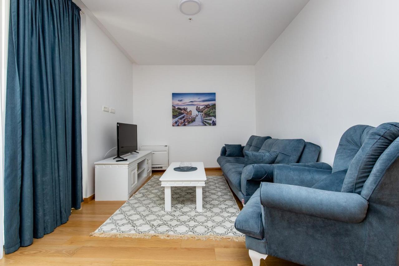 Apartments Lora In Apart-Hotel Budva Luaran gambar