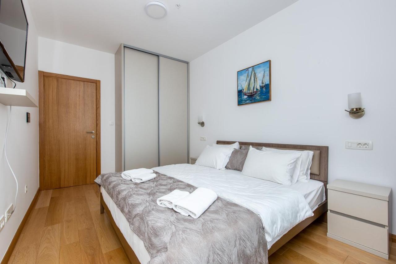Apartments Lora In Apart-Hotel Budva Luaran gambar
